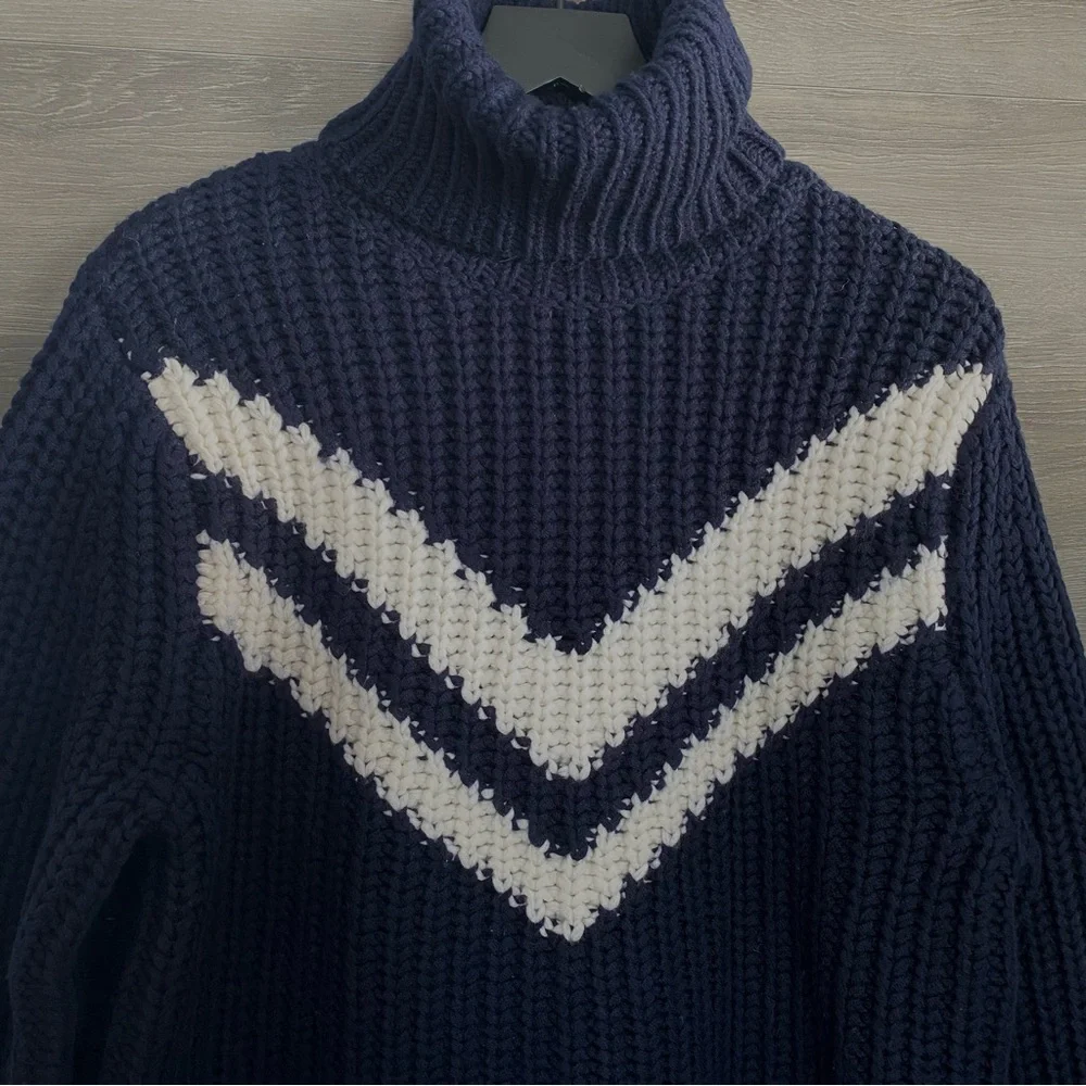 Tory Sport Merino Chevron Chunky Turtleneck Sweater - Picture 6 of 14